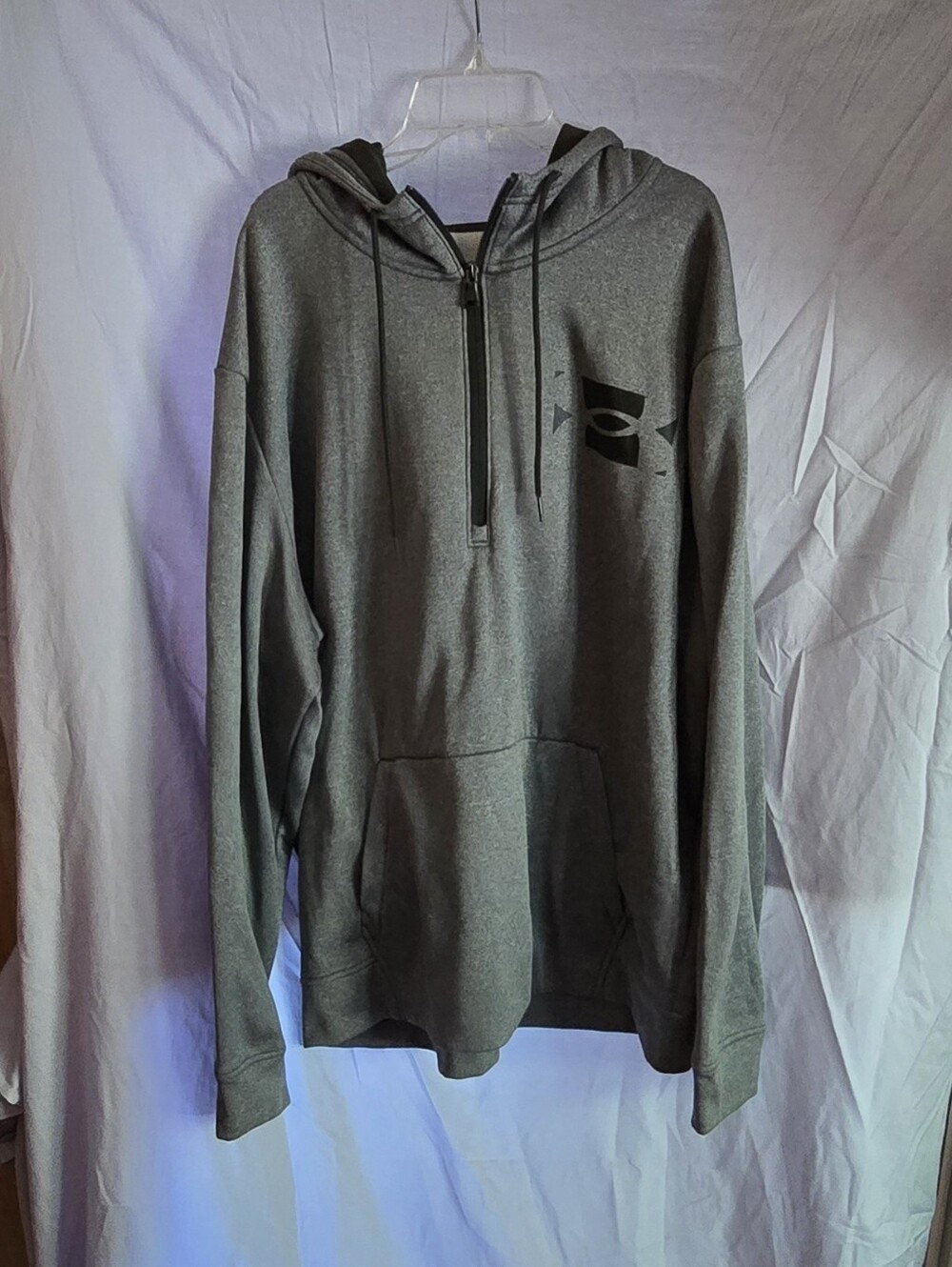 Under Armour Men’s Gray Half-Zip Pullover Hoodie